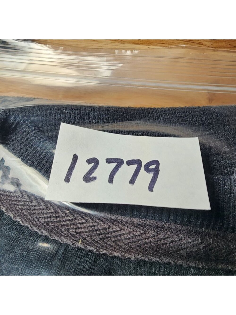 Eddie Bauer Shirt Mens Small Gray Long Sleeve Pullover Henley - Picture 8 of 8